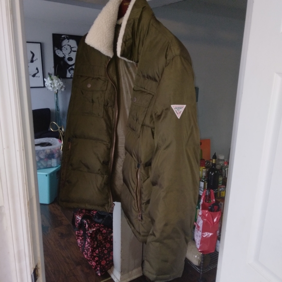 Mens Guess bomber jacket with fur neck - Picture 1 of 3